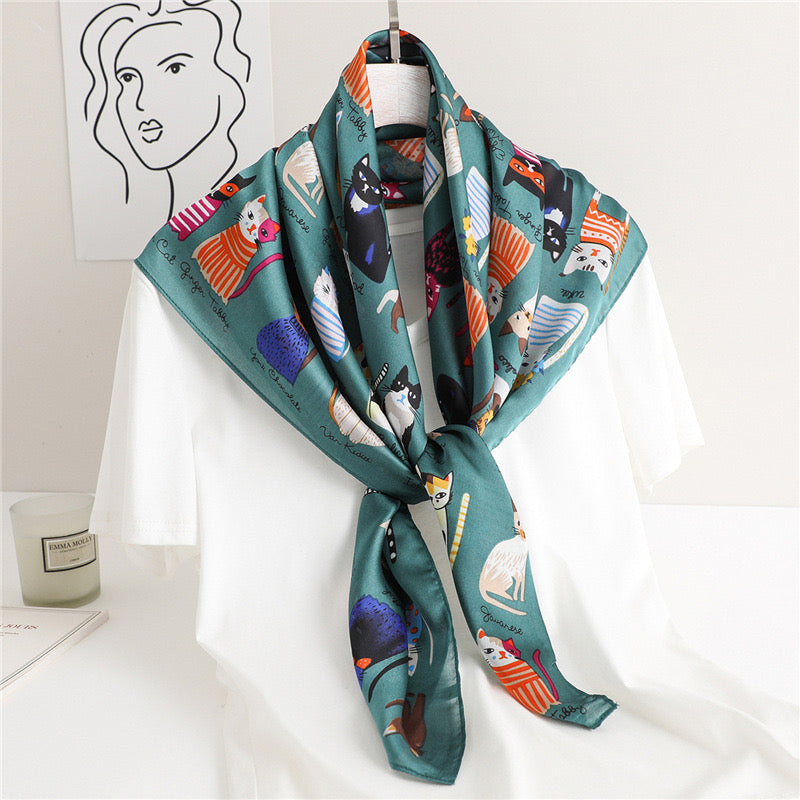 PAWSOME SCARF #12-1