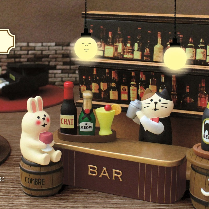PAWSOME FIGURINES - #24-0