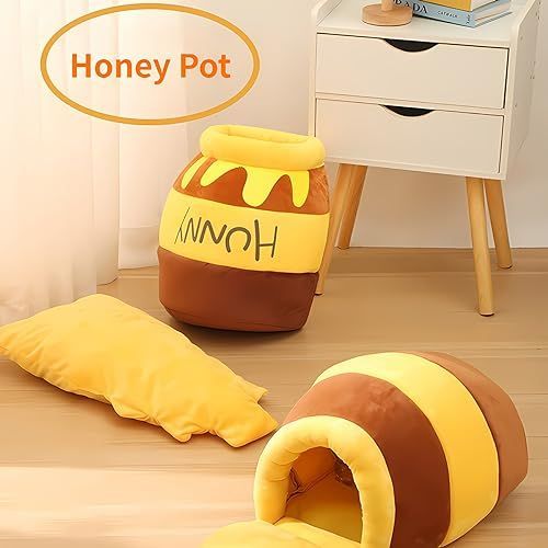 Cozy Honeypot Shaped Cat Bed with Removable Mat - Washable, Super Soft, and Warm Indoor Nest for Kittens and Puppies