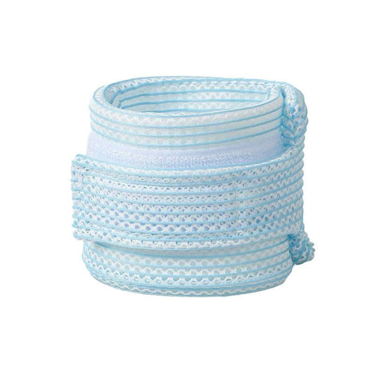 2-Pack Blue Cat Recovery Neck Collars, M 23–30 cm shown in the product image