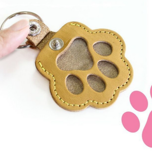 Additional product view: Round Paw Print Pet Hair Memorial Keychain, Leather Keepsake Charm for Dog & Cat Fur Storage - Gray