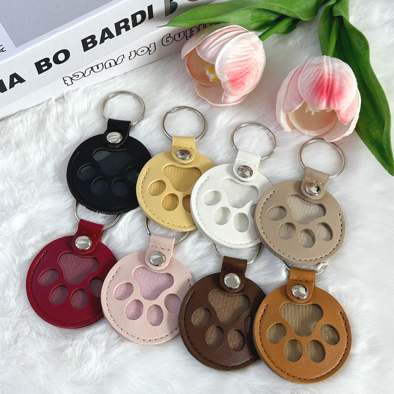 Round Paw Print Pet Hair Memorial Keychain, Leather Keepsake Charm for Dog & Cat Fur Storage - Gray