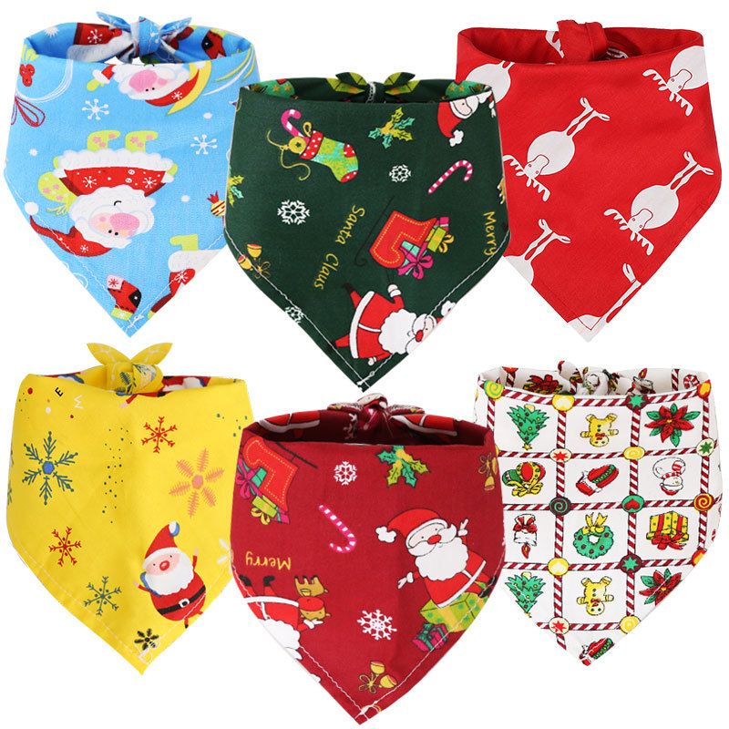 Dog Christmas Triangle Scarf Cotton Cartoon (Anhui hair) Christmas triangle scarf red background white deer Large size (suitable for pets from 10kg to 50kg)