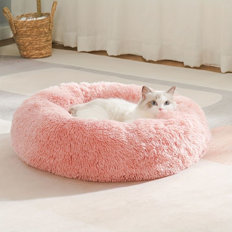Plush Pet Nest Soft Donut Cat Bed – Cozy Round Couch for Cats and Small Dogs, Comfortable Sleeping Spot for Warmth and Deep Sleep, Suitable for Indoor Home Use (S, White)