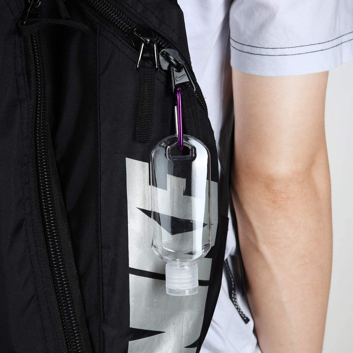 Color Random，4PCSEmpty Hand Sanitizer Travel Bottles with Keychain 2.03oz/60ml Portable Clear Leakproof Portable Refillable Plastic